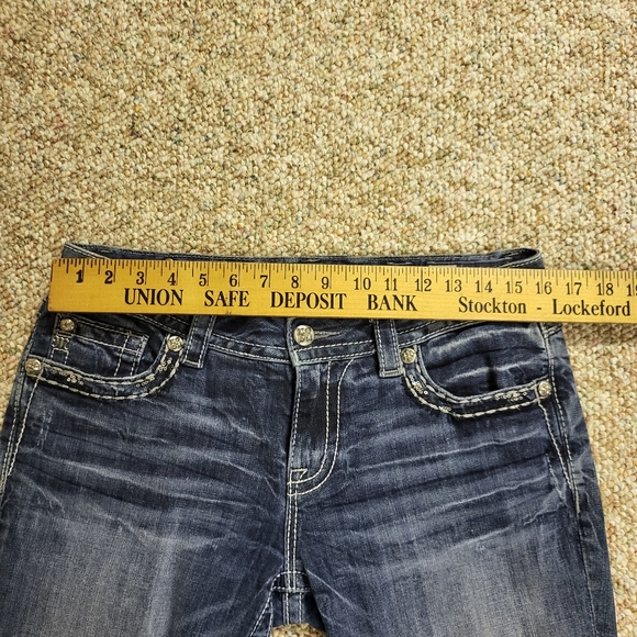 Miss Me Cuffed Capris Jeans Denim Bling Size 30 - Picture 4 of 15